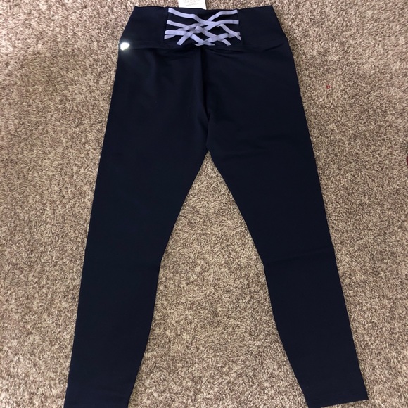 Fabletics leggings - Picture 4 of 4